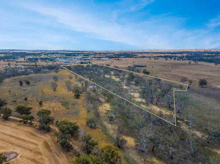 12 Berkshire Lane, Forbes NSW 2871