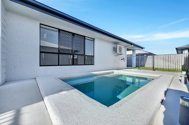 9 Clementine Street, Mount Low QLD 4818