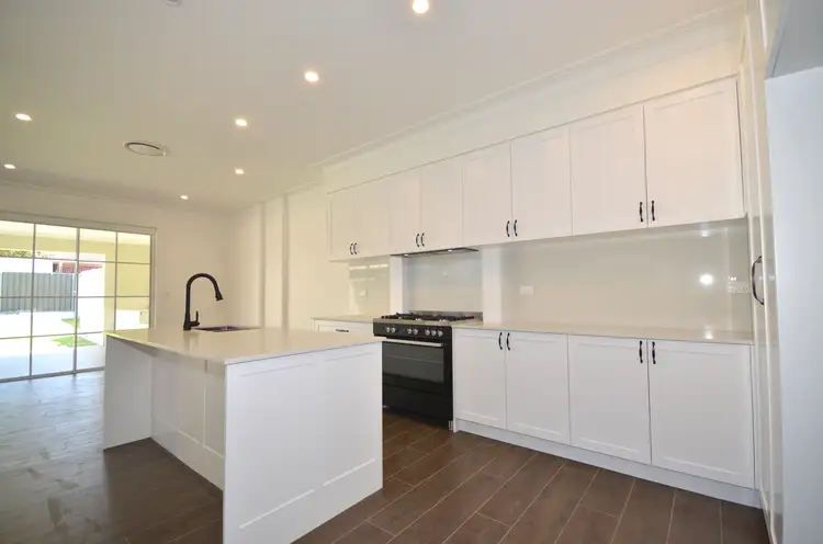 Fifth view of Homely semi-detached listing, 5A Phyllis Crescent, Guildford NSW 2161