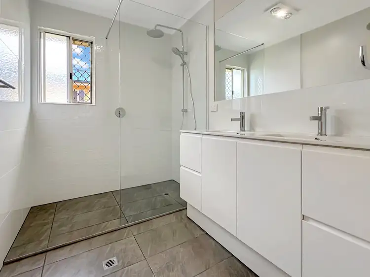 Fifth view of Homely apartment listing, 9 Ross Street, Granville QLD 4650