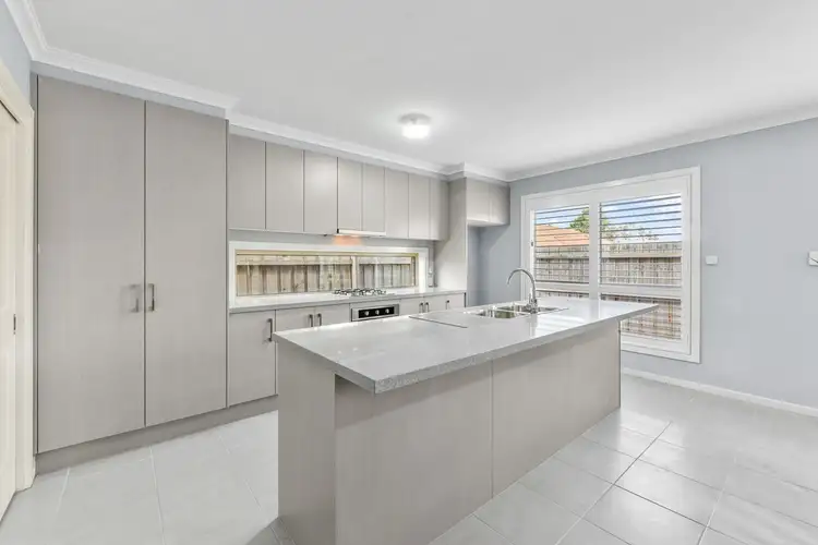 Fifth view of Homely townhouse listing, 2/5 Spray Street, Frankston VIC 3199