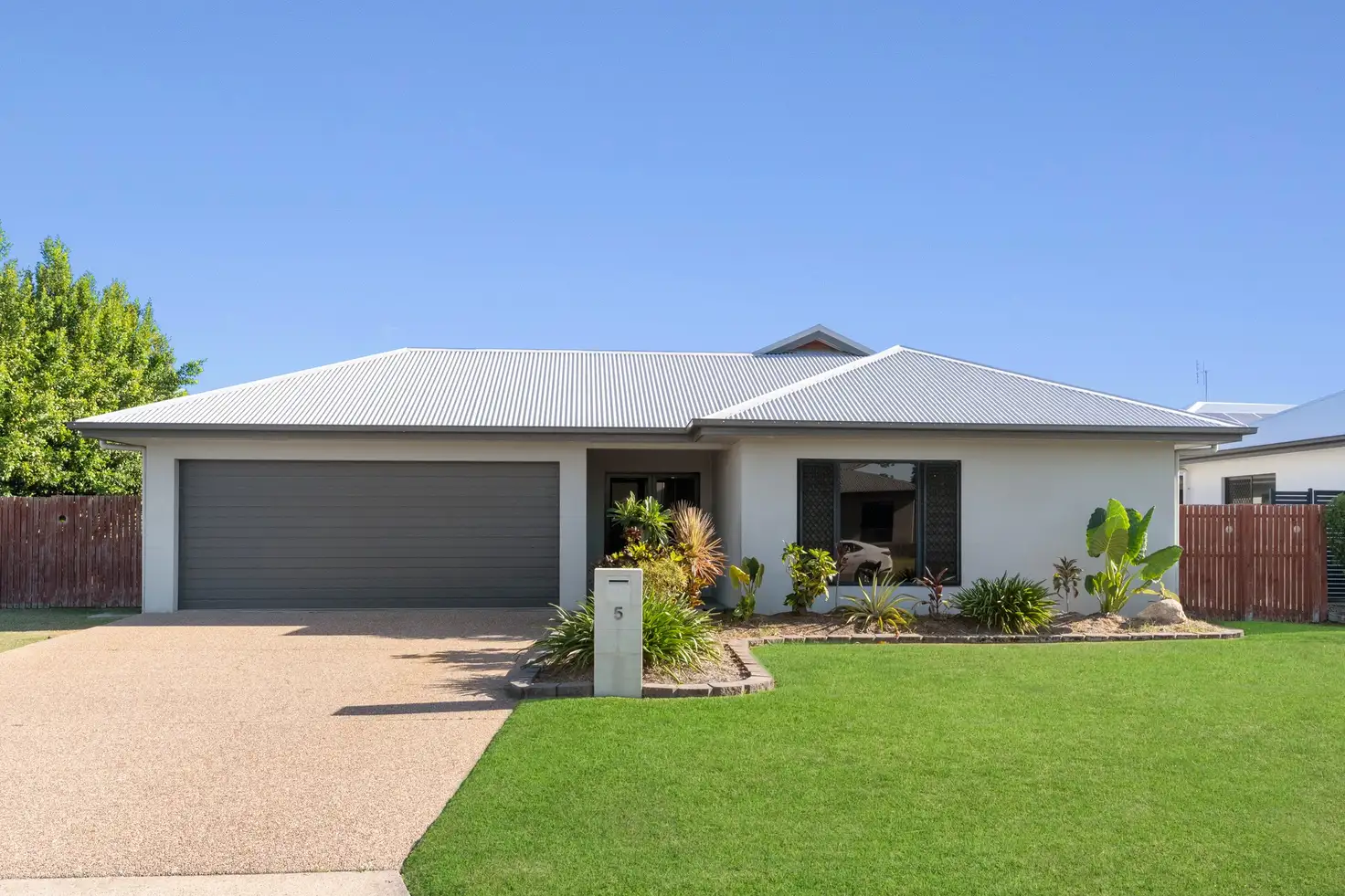 Main view of Homely house listing, 5 Ashmore Crescent, Burdell QLD 4818