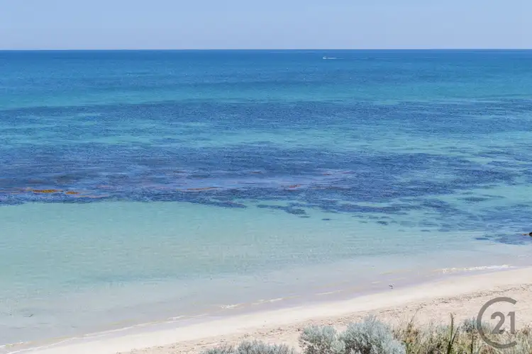 Fifth view of Homely house listing, 4 Hickory Court, Halls Head WA 6210