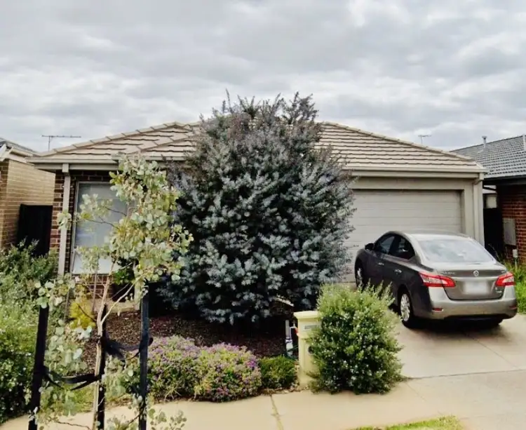 Main view of Homely house listing, 10 Mulgra View, Tarneit VIC 3029