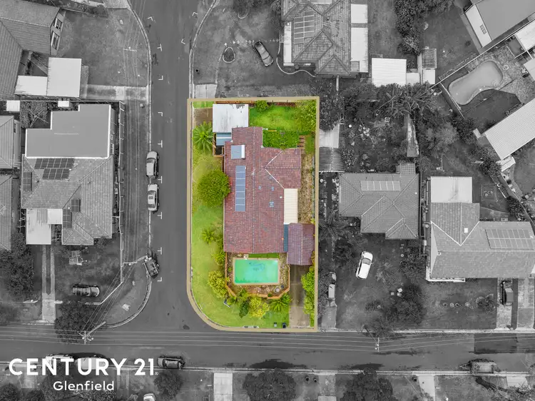 18 Wentworth Avenue, Glenfield NSW 2167
