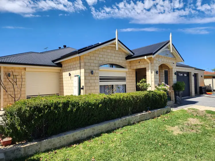 62 Myerson Crescent, Maida Vale WA 6057