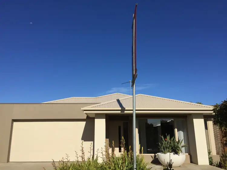 Second view of Homely house listing, 6 Everholme Drive, Truganina VIC 3029