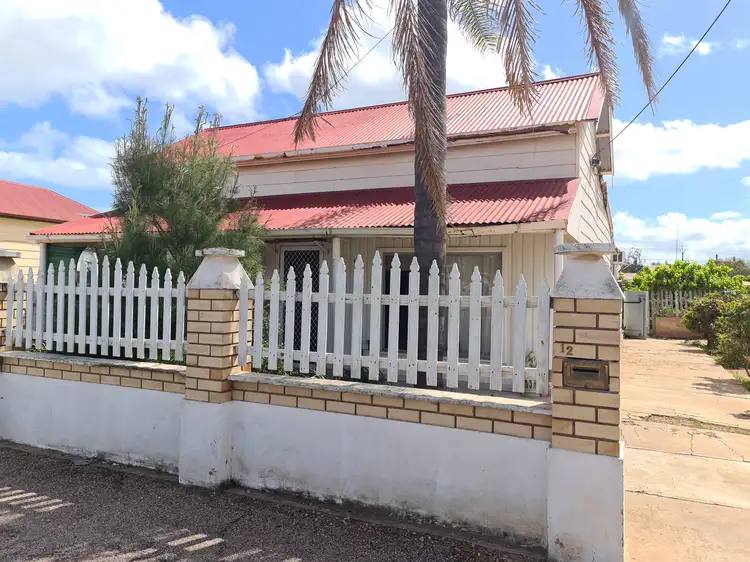 12 Mansom Street, Port Pirie SA 5540