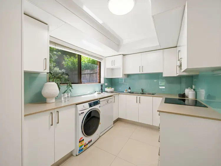 Third view of Homely apartment listing, 4/7-17 Cook Road, Centennial Park NSW 2021