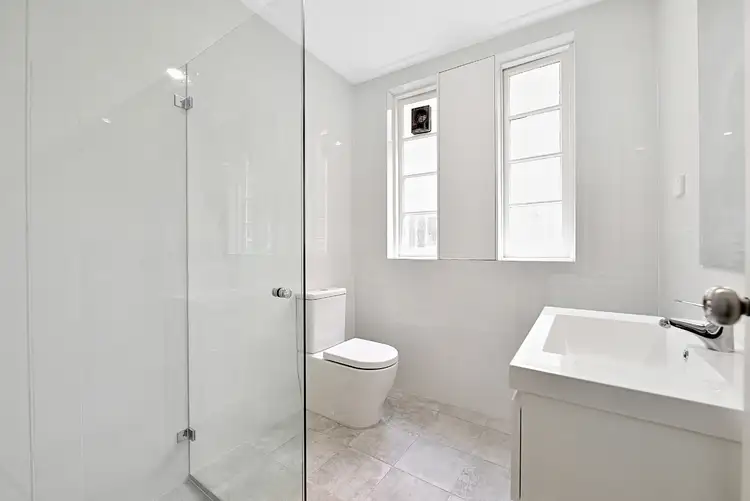 Fourth view of Homely apartment listing, 4/167 Victoria Road, Bellevue Hill NSW 2023