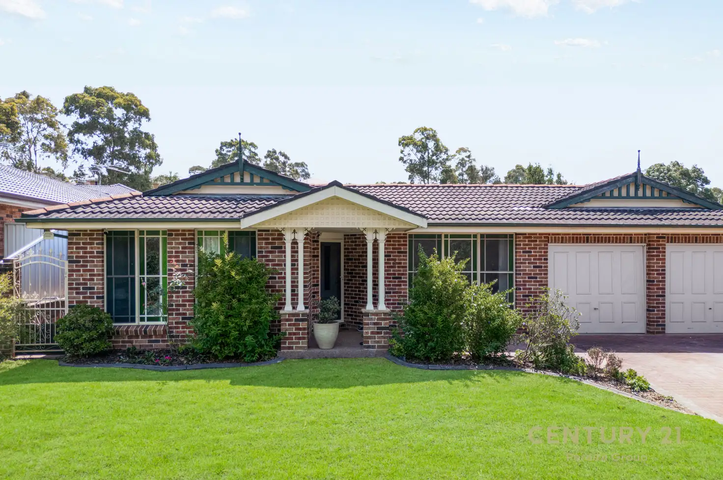 Main view of Homely house listing, 5 Hogue Place, Mount Annan NSW 2567