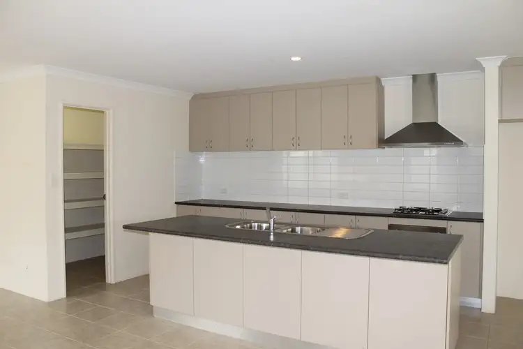 Fifth view of Homely house listing, 113 Aldersyde Meander, Baldivis WA 6171