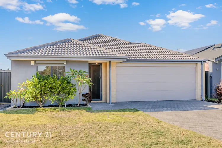 2 Mears Way, Hilbert WA 6112