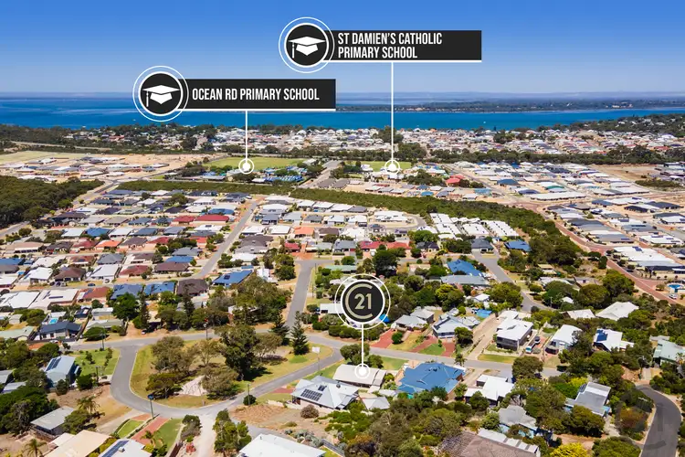 Second view of Homely house listing, 21 Bay View Crescent, Dawesville WA 6211