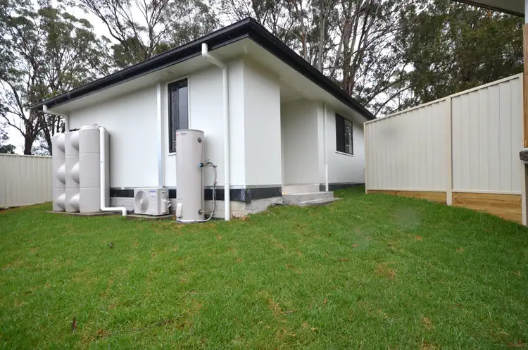 7A Clayton Place, Girraween NSW 2145