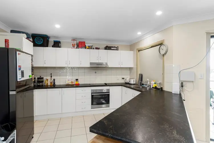 Fifth view of Homely unit listing, 4/70 Livingstone Street, West End QLD 4810
