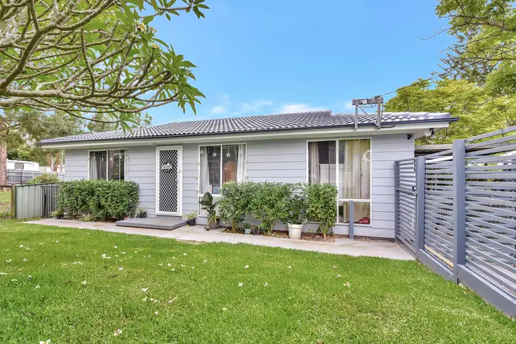 17 Glade Street, Arcadia Vale NSW 2283