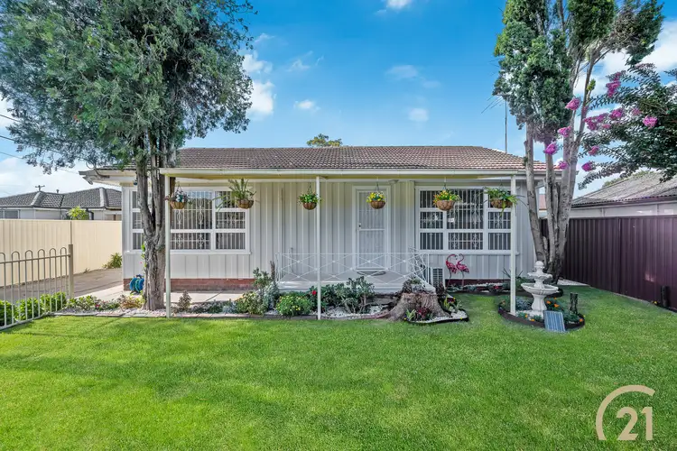 235a River Avenue, Carramar NSW 2163