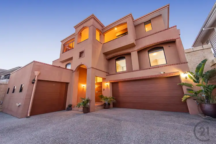44 Voyager Close, Wannanup WA 6210