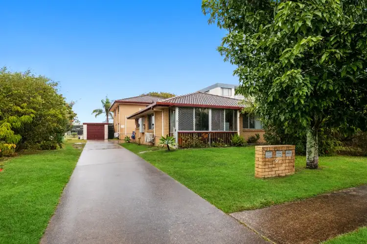 Second view of Homely unit listing, 2/9 Pangarinda Place, Mooloolaba QLD 4557