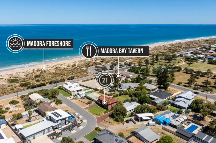 Second view of Homely house listing, 4 Parmelia Way, Madora Bay WA 6210