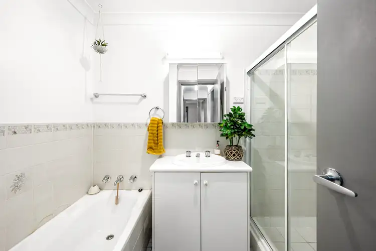 Fifth view of Homely villa listing, 1/17 Newcastle Street, Hamilton North NSW 2292