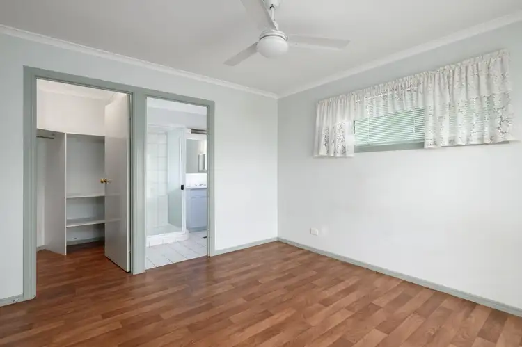 Fourth view of Homely house listing, 4 Westphal Court, Southside QLD 4570
