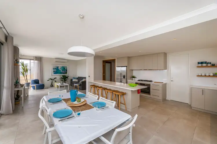 Second view of Homely house listing, 62 Sanctuary Circuit, Dawesville WA 6211