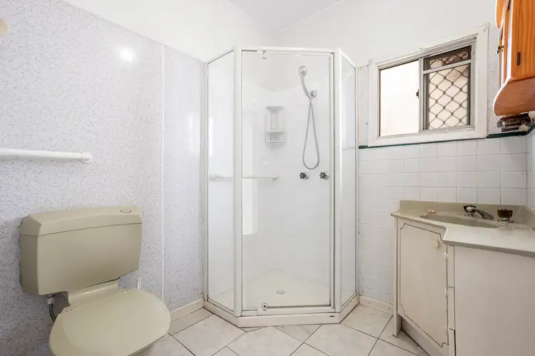 Sixth view of Homely house listing, 35 Allen, Wynnum QLD 4178