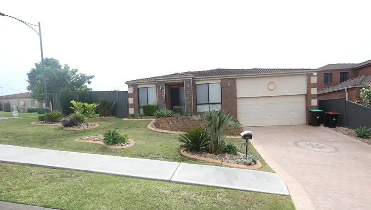 Main view of Homely house listing, 48 Tabletop Circuit, Horningsea Park NSW 2171