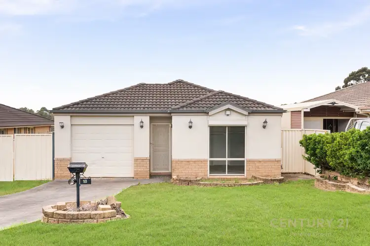 18 Stuckey Place, Narellan Vale NSW 2567