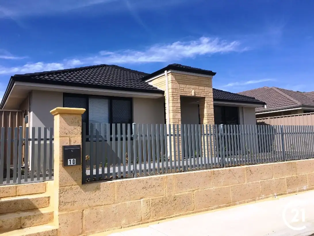 Main view of Homely house listing, 10 Rochdale Circle, Meadow Springs WA 6210