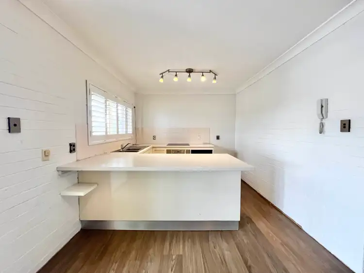 Fifth view of Homely unit listing, 8/90 Victoria Street, Adamstown NSW 2289