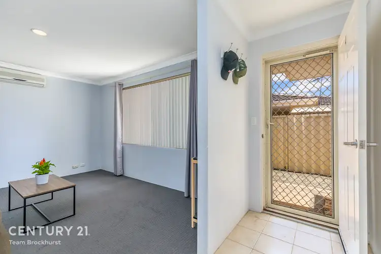 Sixth view of Homely unit listing, 4/12 Firetail Place, Kenwick WA 6107