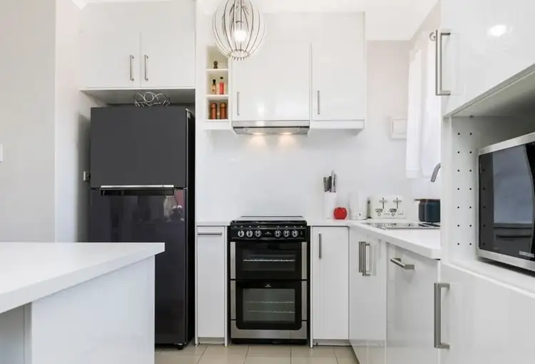 18/3 Henry Street, Rosewater SA 5013