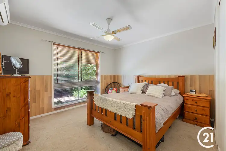 Sixth view of Homely house listing, 2 Scott Court, Echuca VIC 3564