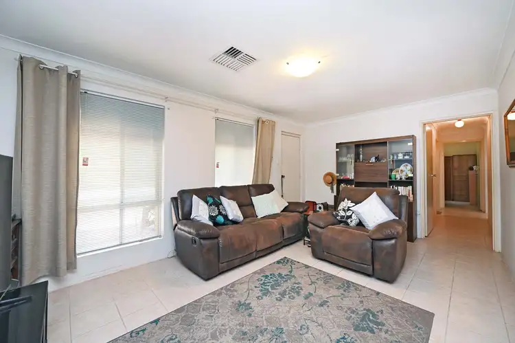 Sixth view of Homely house listing, 14 Cressida Way, Camillo WA 6111