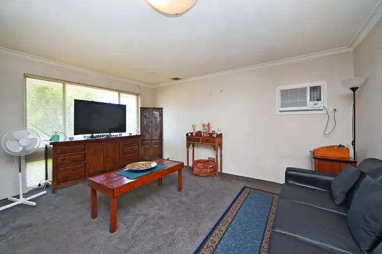 Fifth view of Homely house listing, 12 Cressida Way, Camillo WA 6111