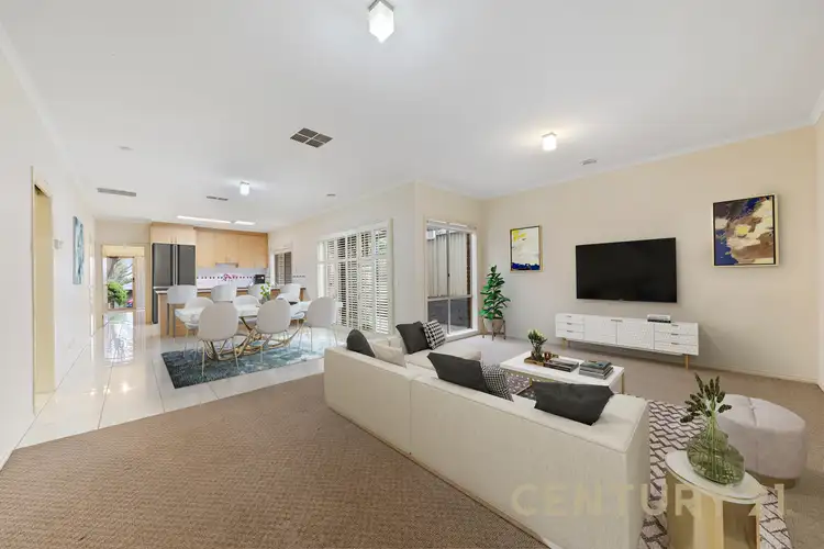 Third view of Homely house listing, 6 Macquarie Circuit, Pakenham VIC 3810