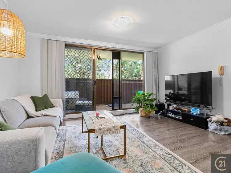 Fifth view of Homely unit listing, 2/94-100 Flora Street, Sutherland NSW 2232
