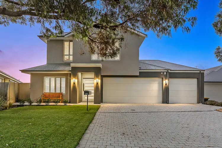 25 Macnaughton Crescent, Kinross WA 6028