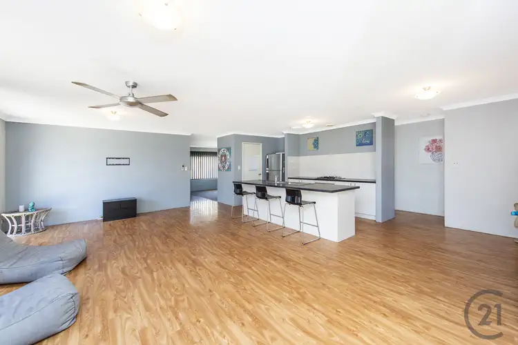 21 Duncan Loop, Millbridge WA 6232