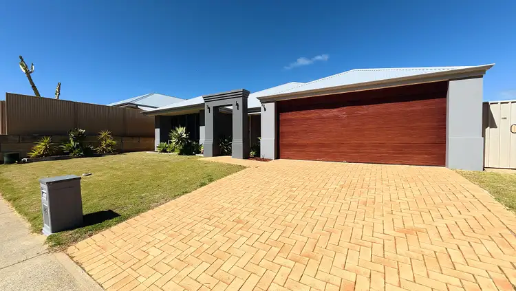 45 Mcmillan Drive, Dalyellup WA 6230