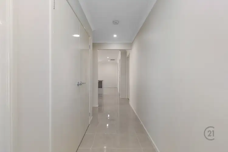 Third view of Homely house listing, 10 Wolomina Crescent, Werribee VIC 3030