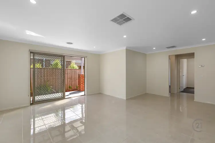 Fourth view of Homely house listing, 10 Wolomina Crescent, Werribee VIC 3030