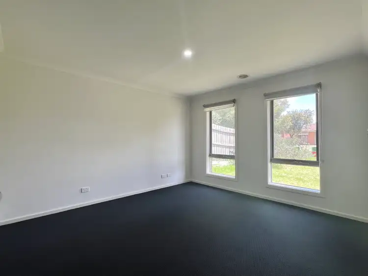 Fourth view of Homely house listing, 2 Nemo Street, Pakenham VIC 3810