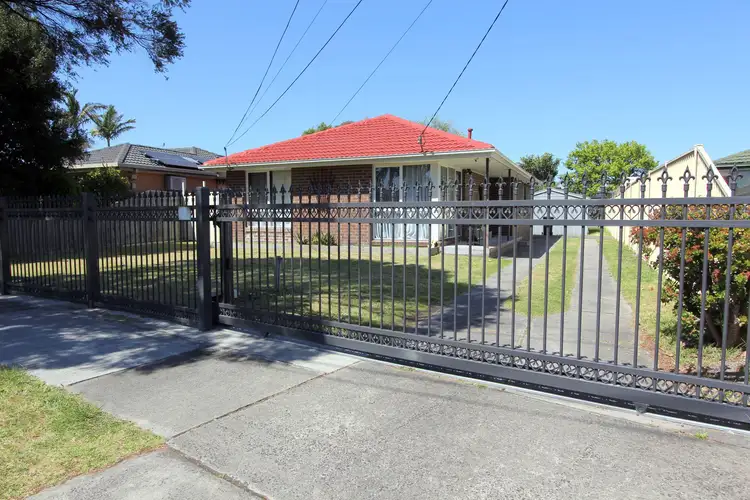 Main view of Homely house listing, 8 Melanie Close, Keysborough VIC 3173