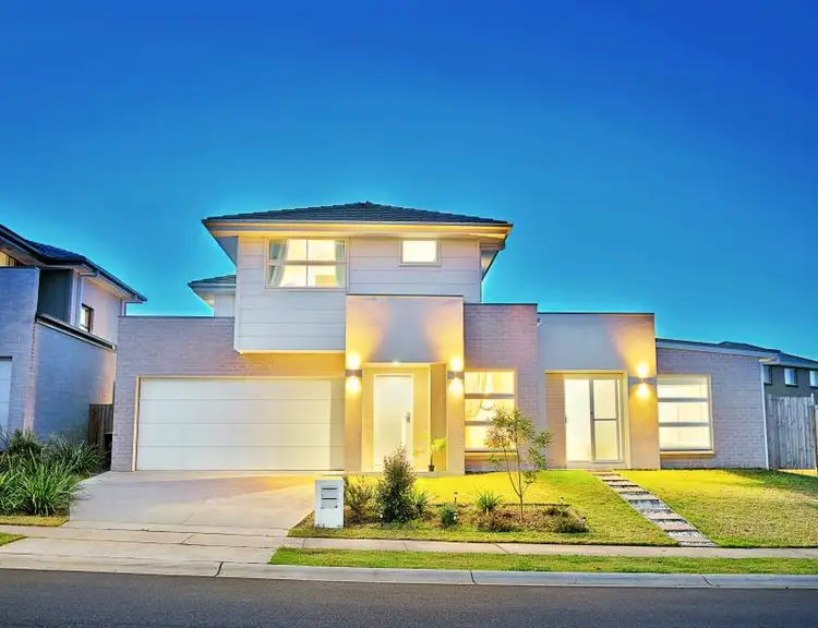 7 Newhaven Avenue(The Gables)