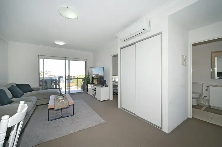 Fifth view of Homely apartment listing, 15/2 Royston Link, Butler WA 6036