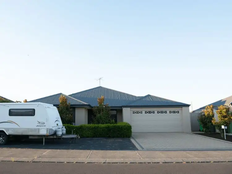 Main view of Homely house listing, 19 Kowari Way, Australind WA 6233